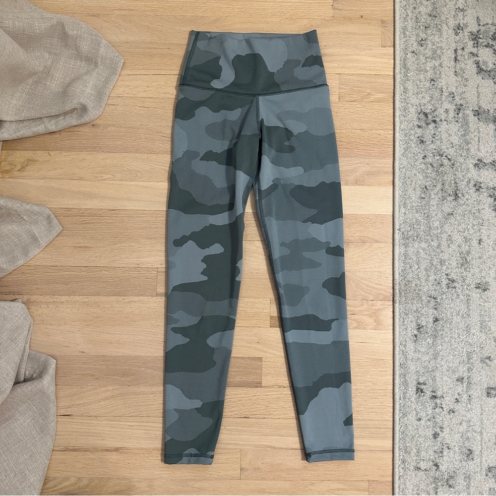 Aerie Camouflage Legging